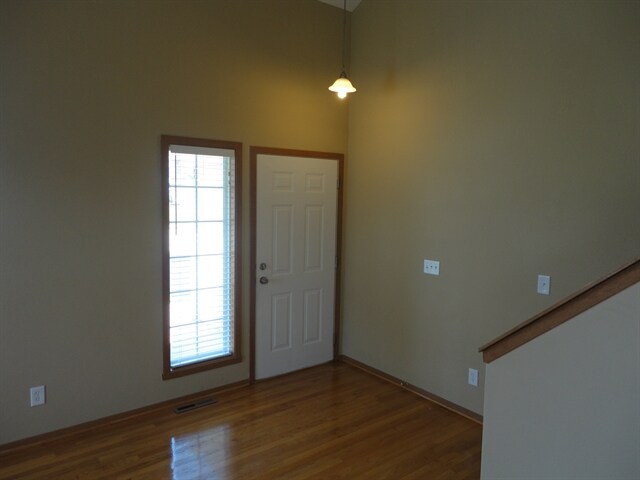 Building Photo - 2924 Stowmarket Ave