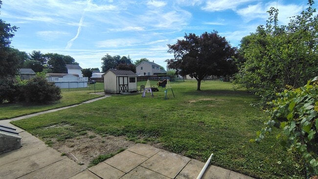 Photo - 1000 Main Ave House