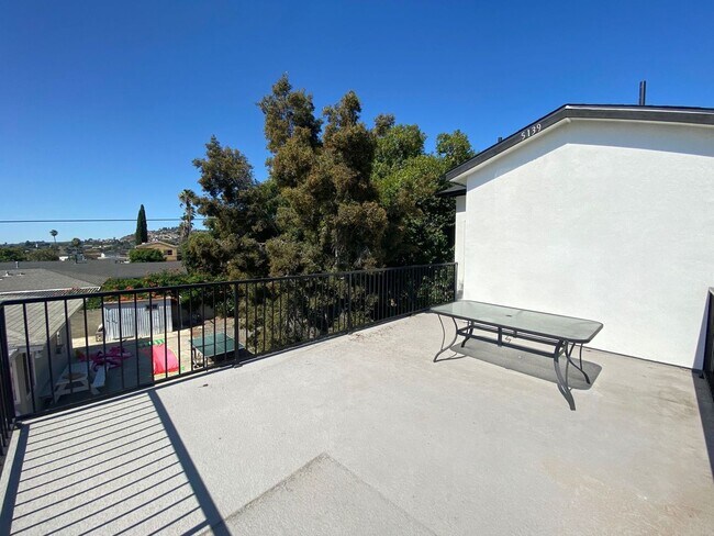 Foto del edificio - 5137-5139 Tipton St