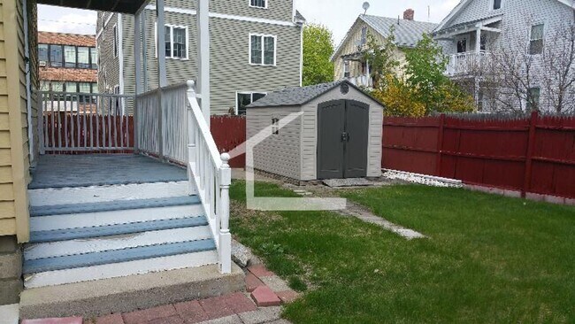 Building Photo - Allston 2 Bed Available 11/1/24