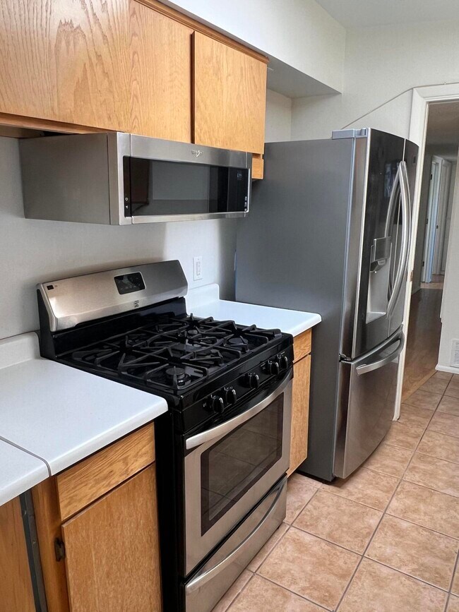 Foto del edificio - 13420 Reo Rd NE