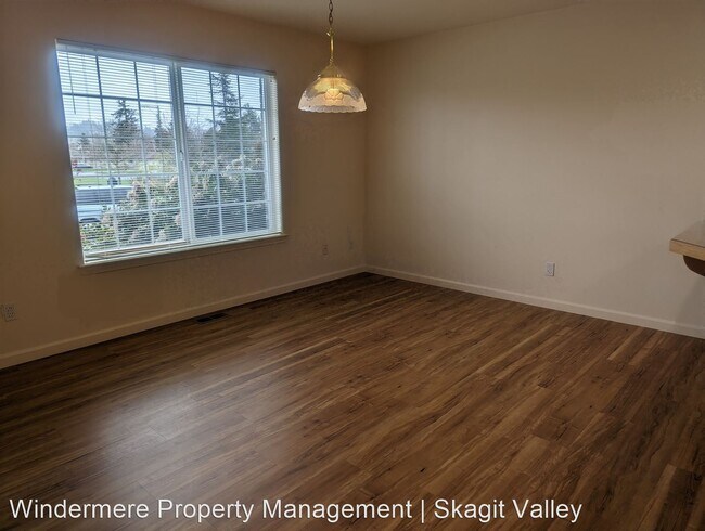 Building Photo - 3 br, 3 bath House - 825 South 18th Street