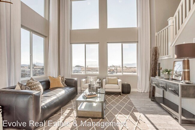 Foto del edificio - 3 br, 2.5 bath House - 1114 W 1860 S