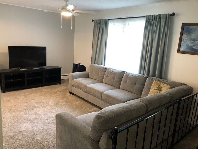 Foto del edificio - 1606 Daniels Run Rd NE