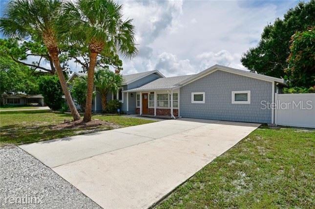 Primary Photo - 4 br, 3 bath House - 1108 66th Ave W