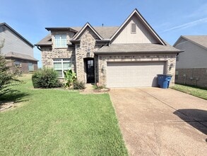 Building Photo - 4264 Blake Cir