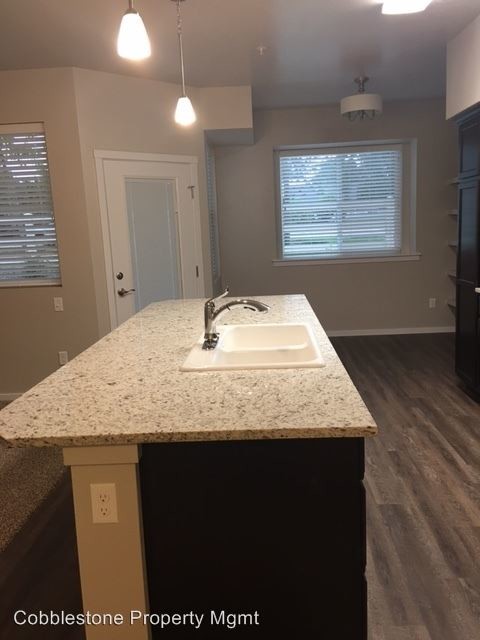 Foto del edificio - 2 br, 2 bath Apartment - 2663 N Fastwater Ave