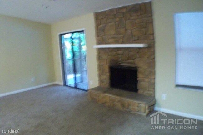 Building Photo - 10253 Indian Princess Rd W