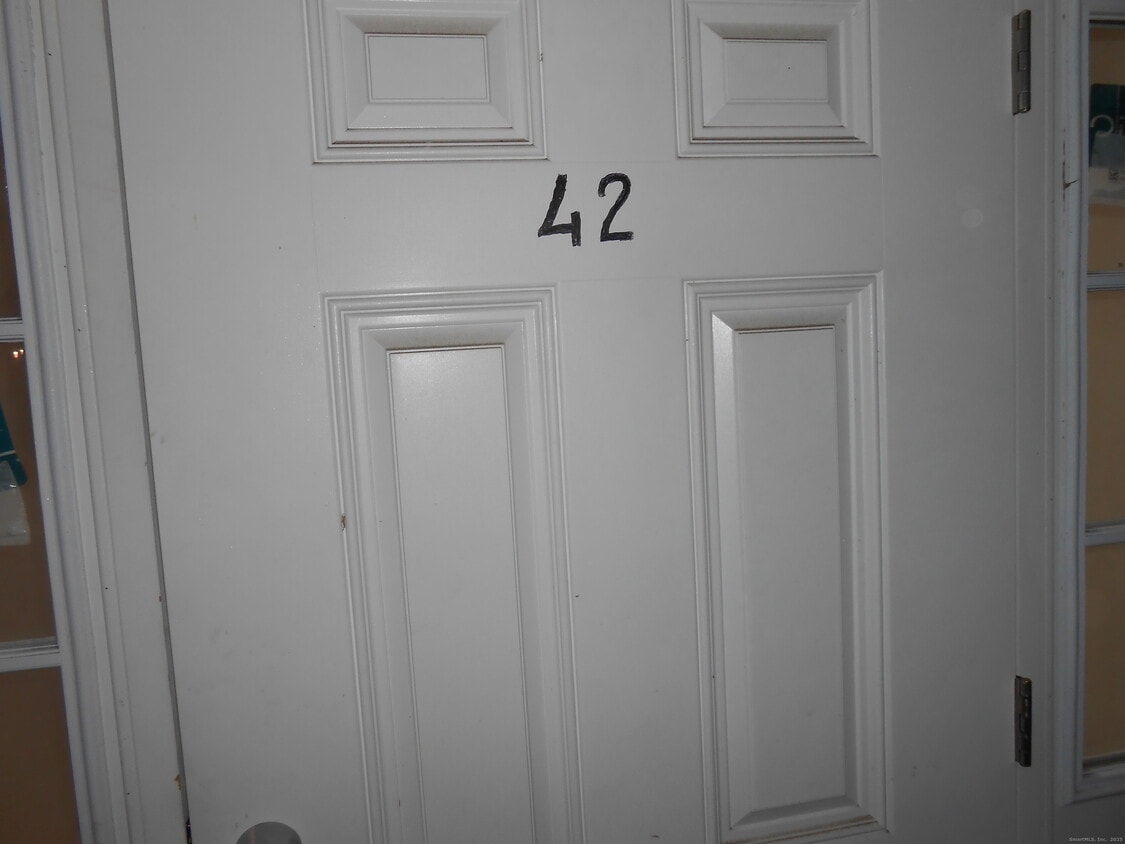 Foto principal - 50 Greenhouse Rd