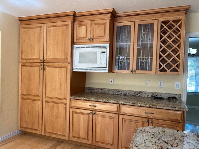 Building Photo - 21640 Edward Way