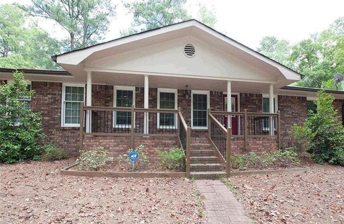 Primary Photo - 1113 Seven Springs Cir NE