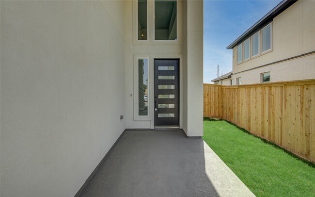 Foto del edificio - 21803 Fitzroy Mnr Ln