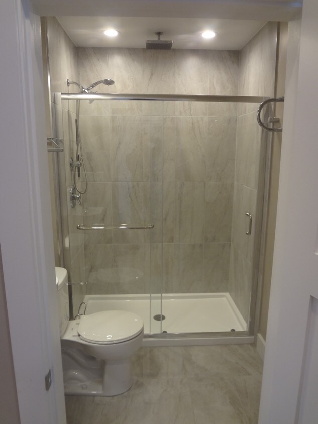 1005 W Wayne St, Fort Wayne, IN 46802 Apartments in Fort Wayne, IN