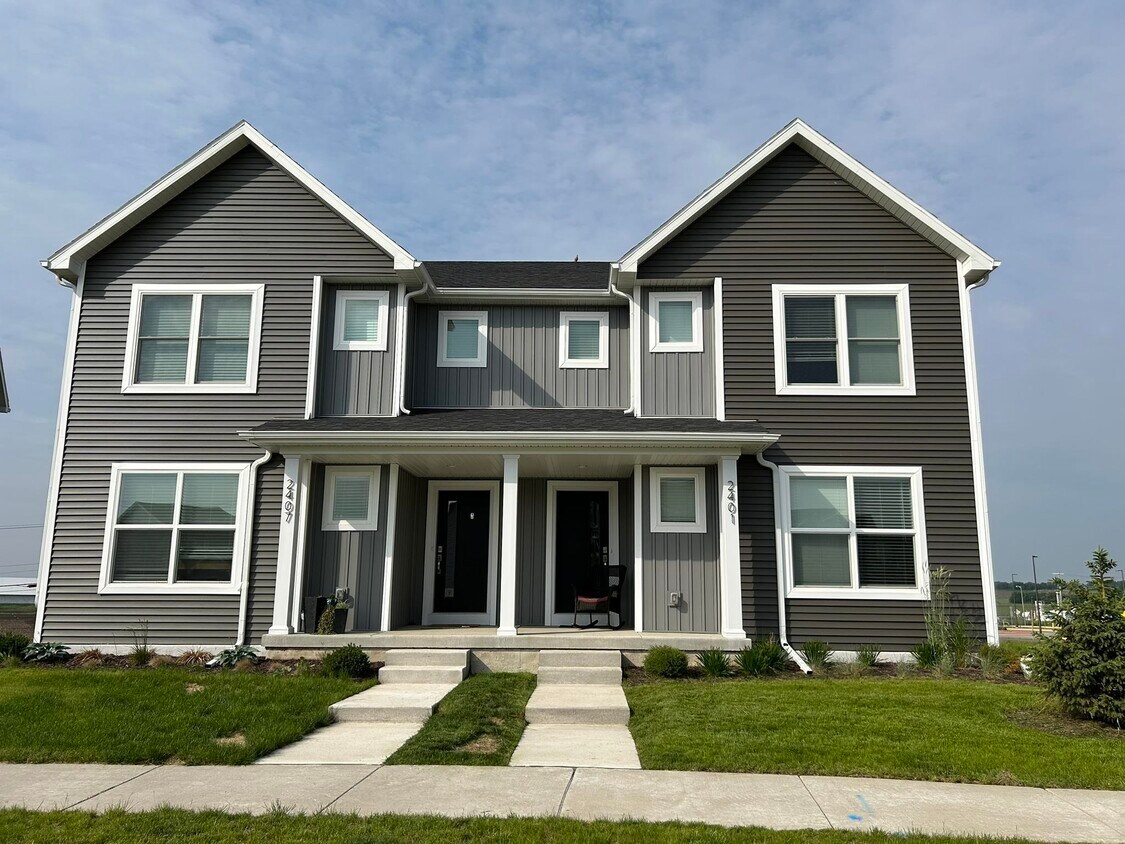 Foto principal - 2401 Wildcat Dr