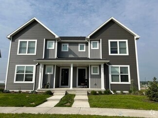 Building Photo - 2401 Wildcat Dr