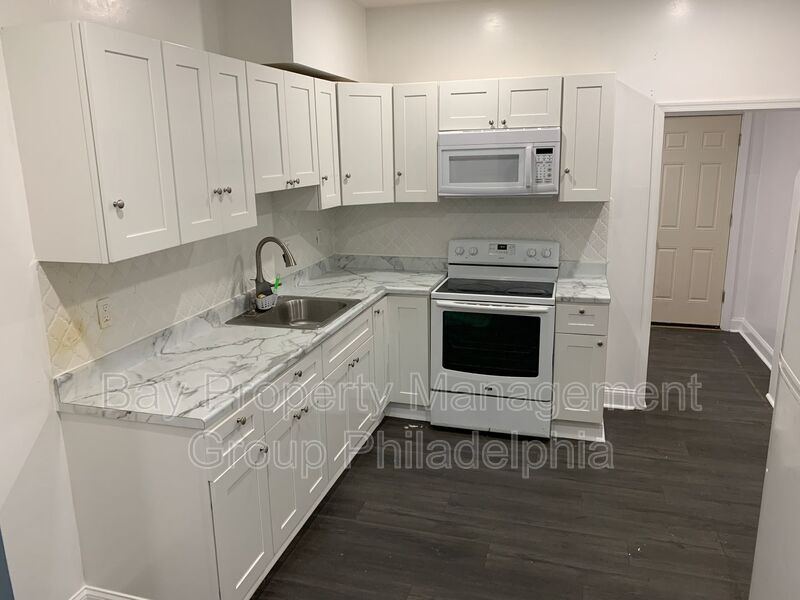 Foto principal - 547 N Creighton St