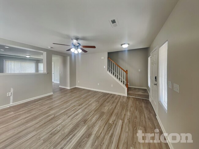 Foto del edificio - 238 Waterlemon Way