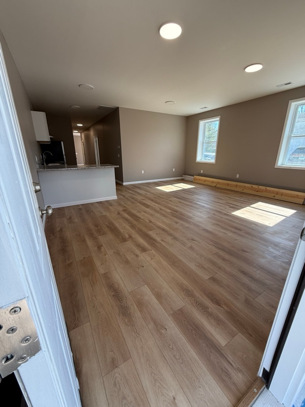 Foto del edificio - 213 N East St