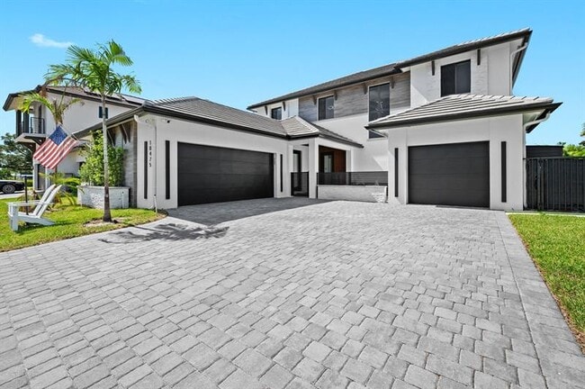Foto del edificio - 10475 SW 57th Ct