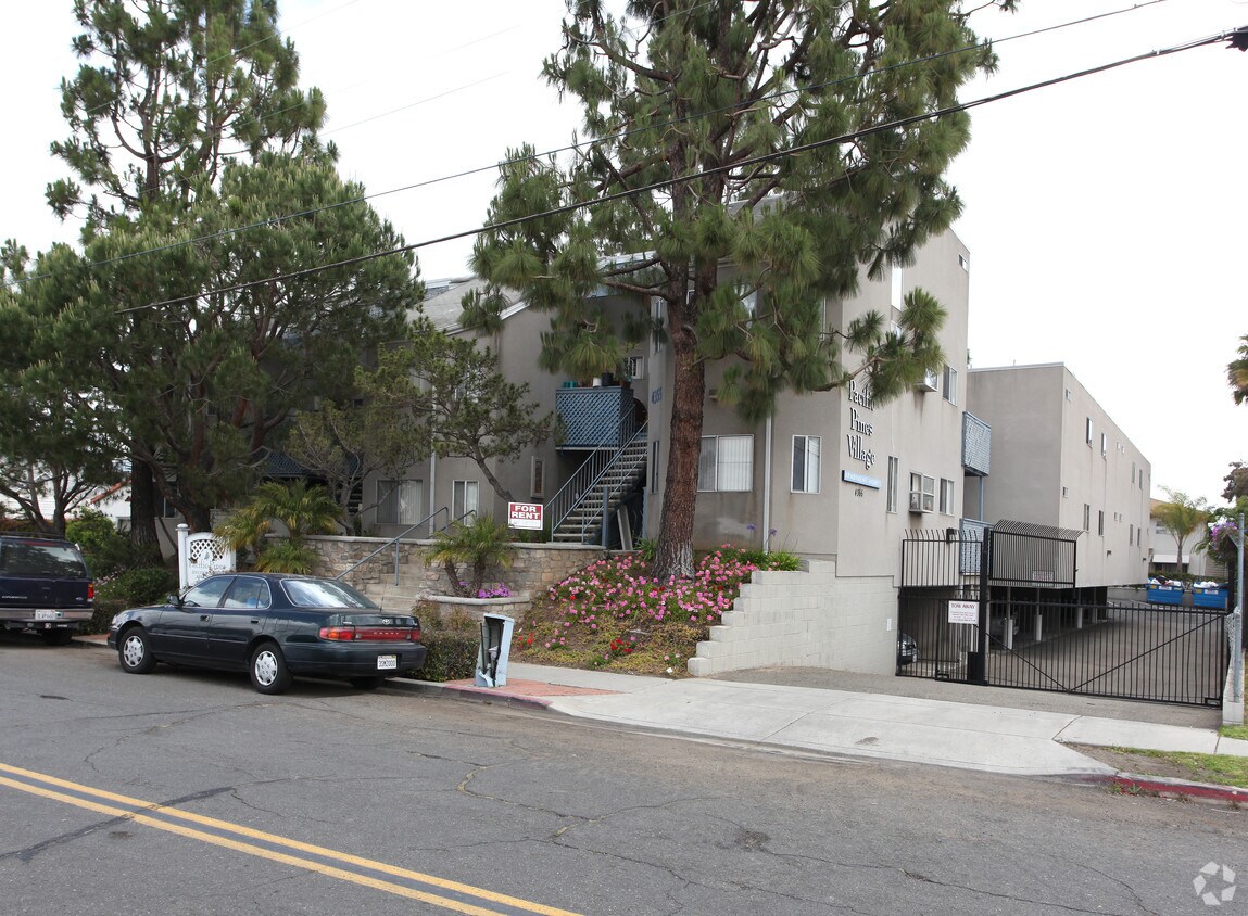 Primary Photo - Pacific Pines Village