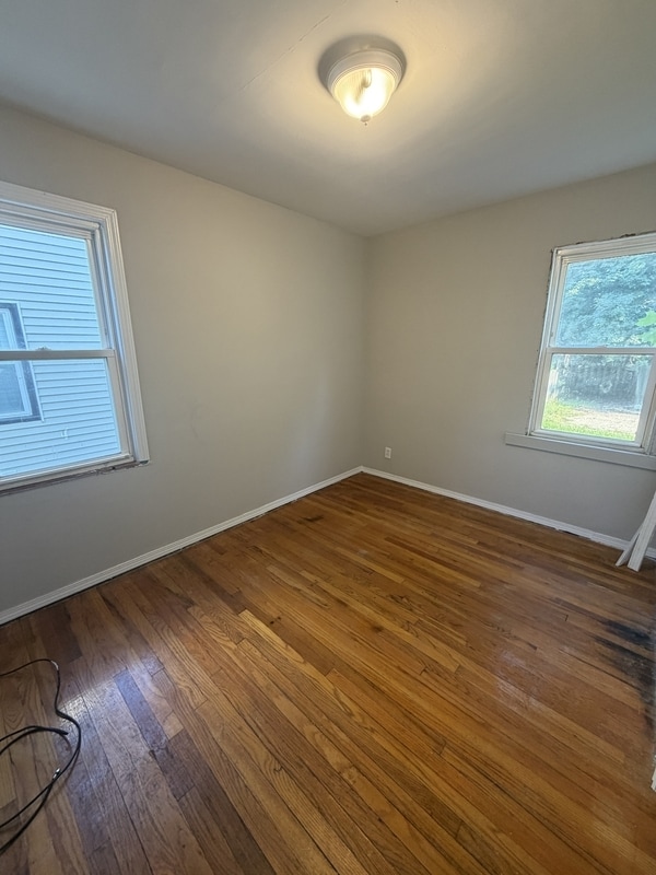 Building Photo - 18424 Maple Heights Blvd