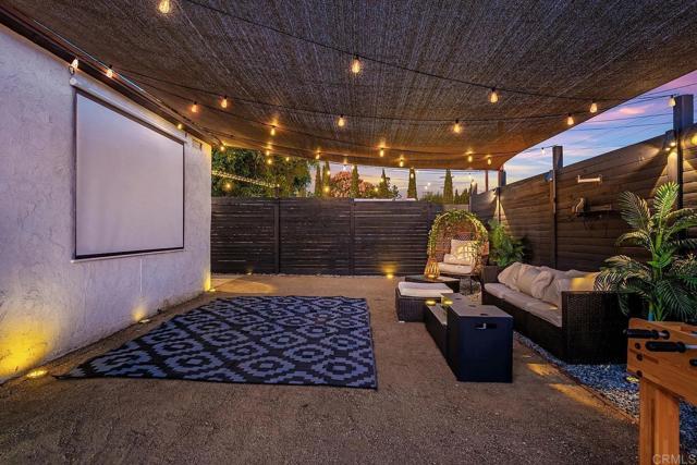 Foto del edificio - 2361 Hopkins St