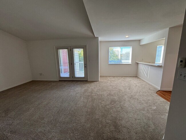 Building Photo - Bayberry Pointe Apartments