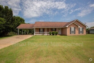 Building Photo - 39 Farmbrook Dr