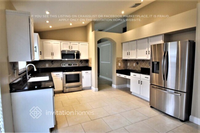 Foto del edificio - 10206 Hunters Haven Blvd