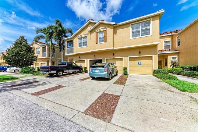 Foto del edificio - 3821 Parkridge Cir