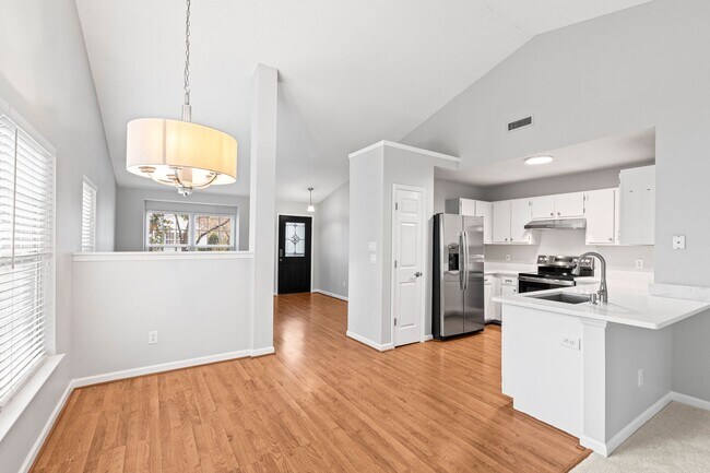 Foto del edificio - ***PEDNING*** Charming Ranch Home in Apex ...