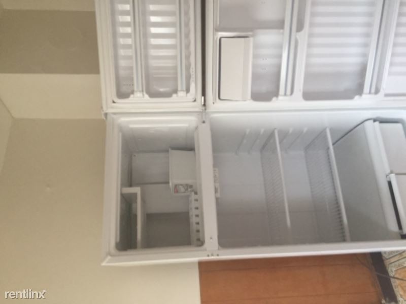 Foto del edificio - 52 Harbison Ave