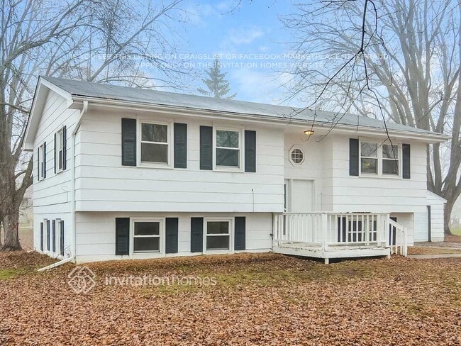 Foto del edificio - 16901 Whitewood Ave