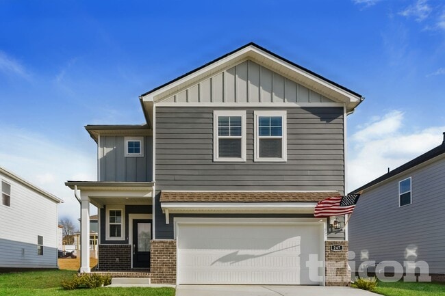 Building Photo - 247 W Millbrook Dr