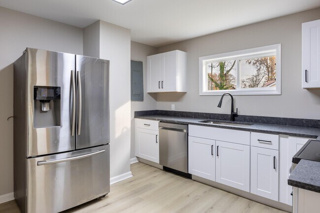 Foto del edificio - 1531 Wilson Rd