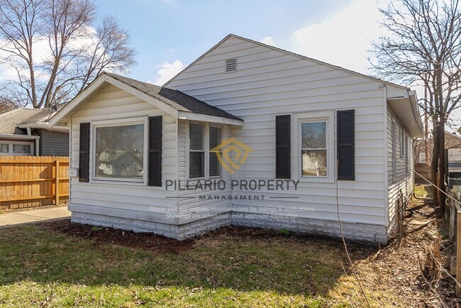 Building Photo - $500 OFF Move-In Special!! Beautifully 2-Bedroom Home Minutes from Bottleworks & Historic Irvington!