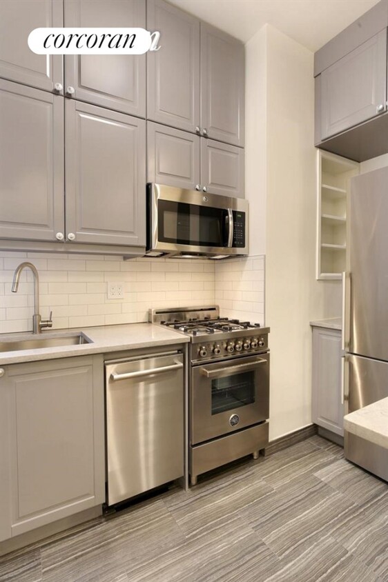 Foto principal - 57 W 58th St