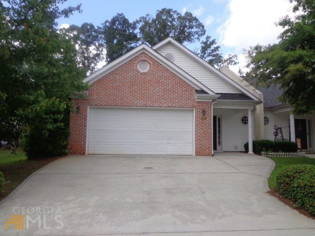 54 Stony Oak Dr, Newnan, GA 30263 Room for Rent in Newnan, GA