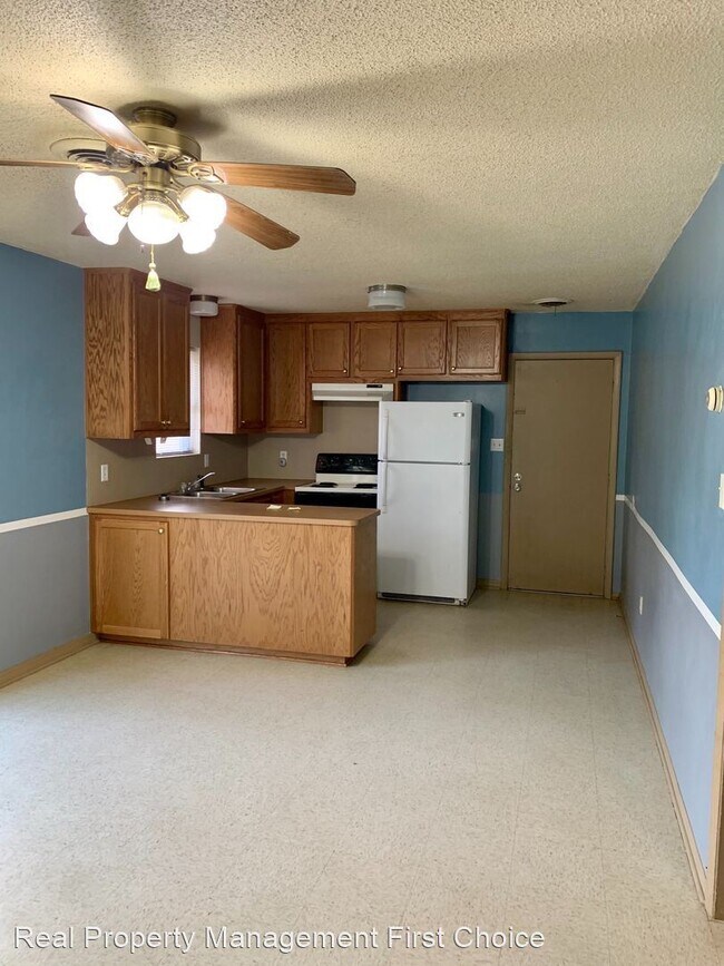 Foto del edificio - 2 br, 1 bath House - 707 East Ithaca Sreet
