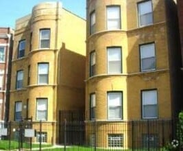 Building Photo - 5733 S Calumet Ave