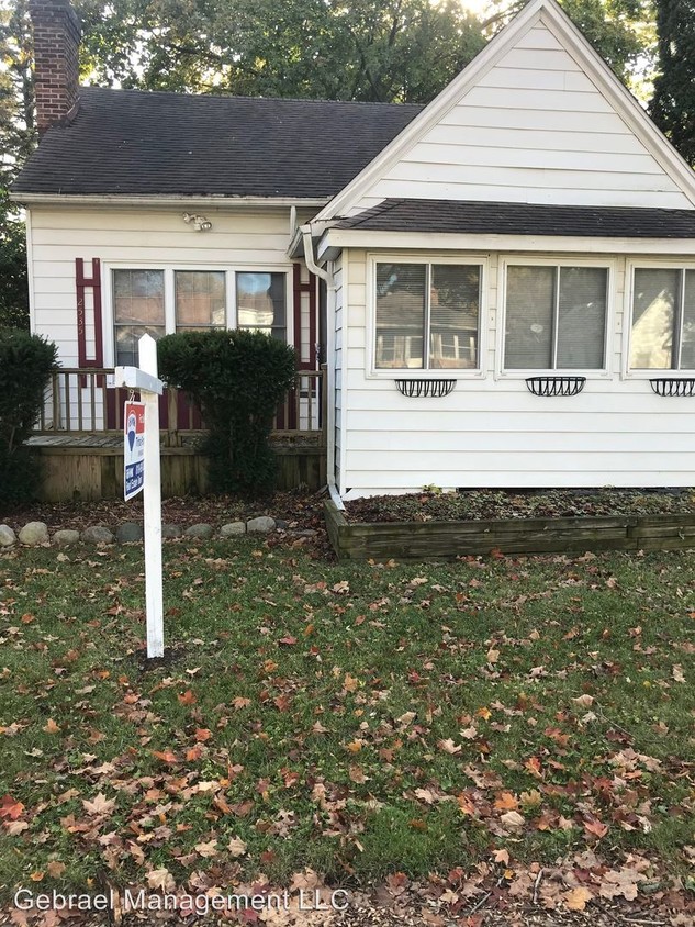 Primary Photo - 2535 Altoona St