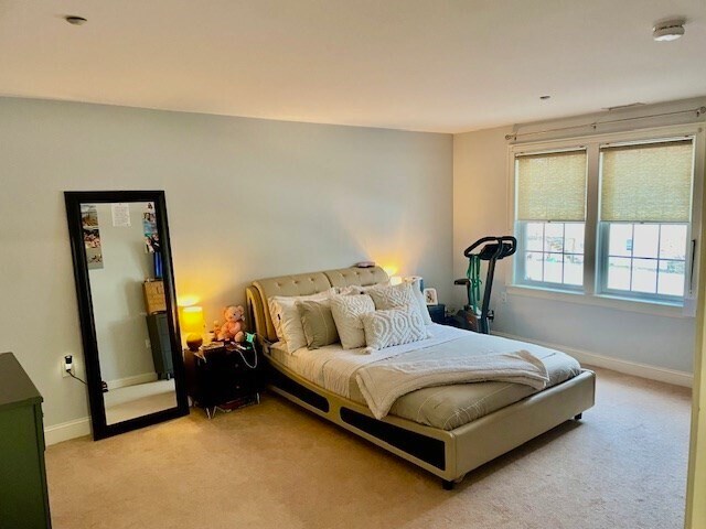 Building Photo - 1 Millbrook Ln