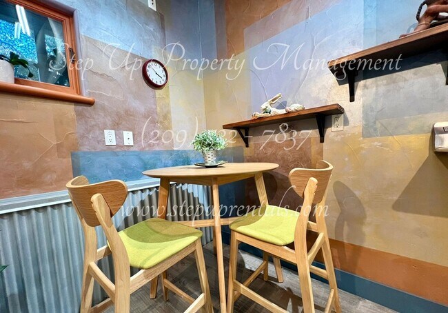 Foto del edificio - Fully Furnished 1 Bedroom Apartment w/ All...