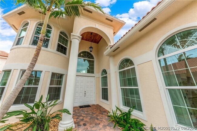 Foto del edificio - 6530 SE South Marina Way