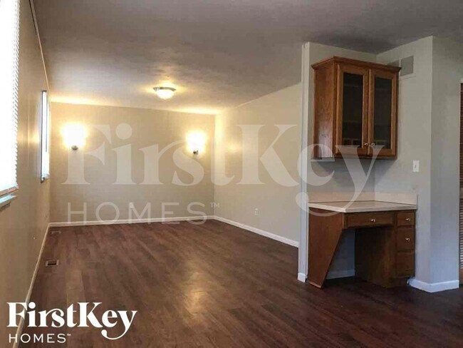 Foto del edificio - 4420 Santa Fe Ct