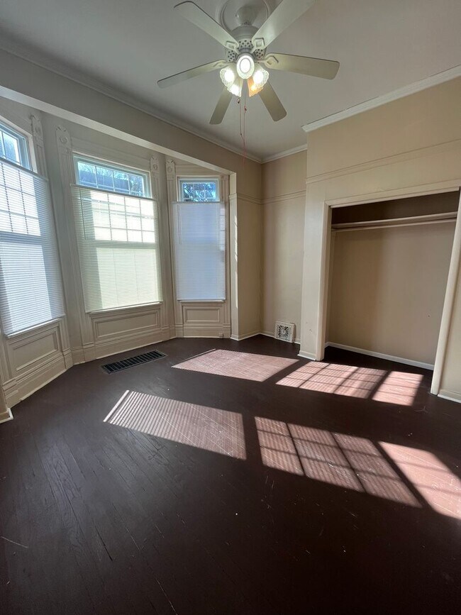 Foto del edificio - 613 N 22nd St