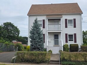 Building Photo - 144 Newington Ave