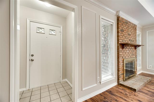 Building Photo - 6108 Paradise Dr