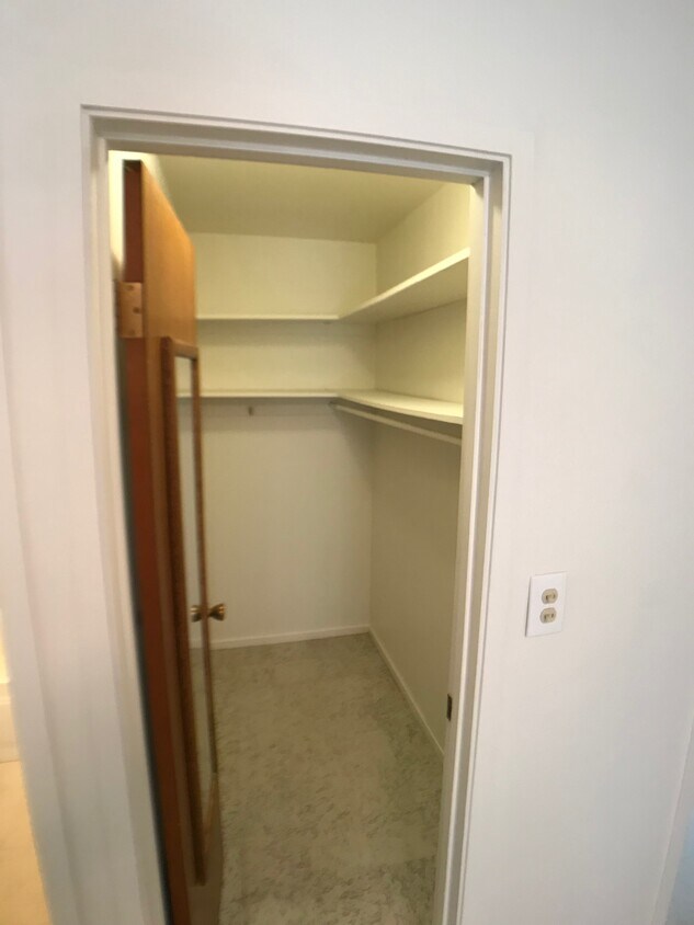 Foto del edificio - Palms Apartments