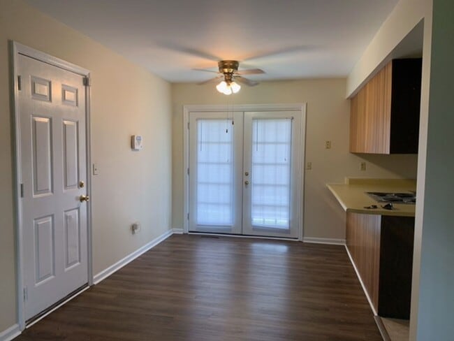 Building Photo - Ranch Home located in Park Hills    260224